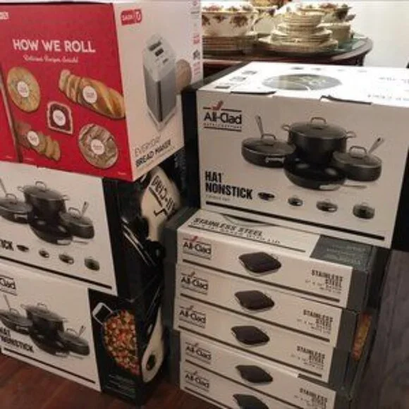 All-Clad Tri-Ply Lasagna Pan with Lid - 11.5x14.5 E- large size (Brand New) - Picture 3 of 5